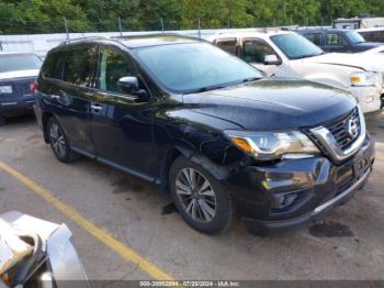  Salvage Nissan Pathfinder