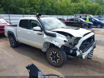  Salvage Toyota Tacoma