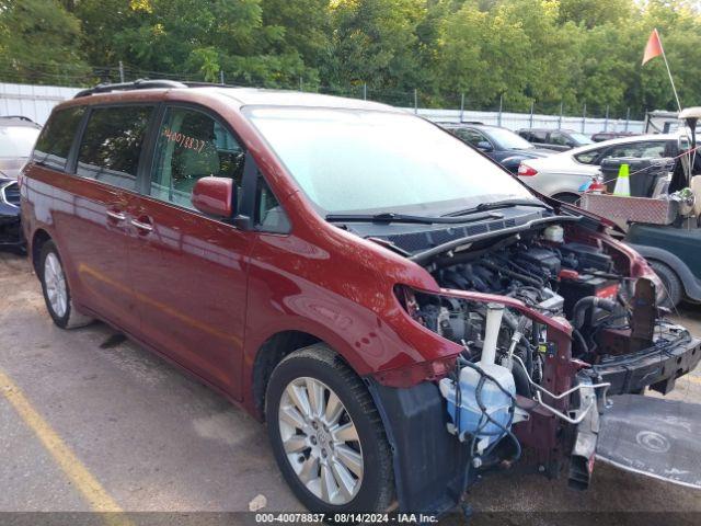  Salvage Toyota Sienna