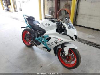  Salvage Yamaha Yzfr7