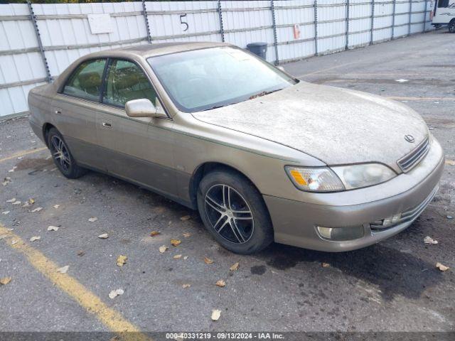  Salvage Lexus Es