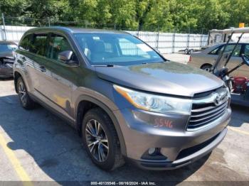  Salvage Toyota Highlander