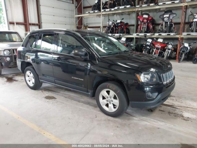  Salvage Jeep Compass