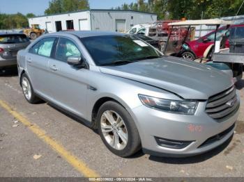  Salvage Ford Taurus