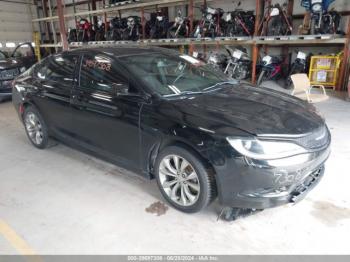  Salvage Chrysler 200