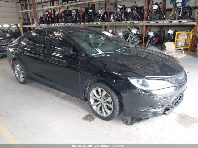  Salvage Chrysler 200