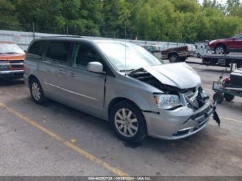  Salvage Chrysler Town & Country