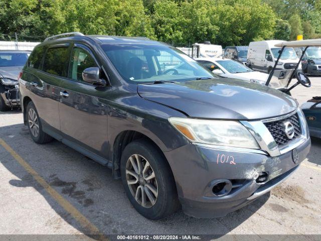  Salvage Nissan Pathfinder