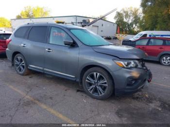  Salvage Nissan Pathfinder