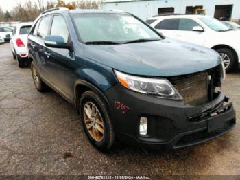  Salvage Kia Sorento