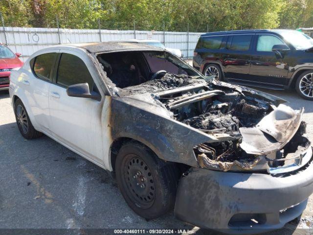  Salvage Dodge Avenger