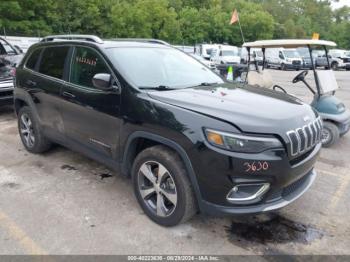  Salvage Jeep Cherokee