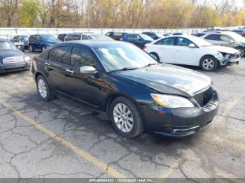  Salvage Chrysler 200