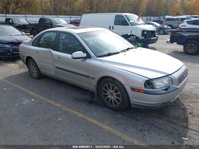  Salvage Volvo S80