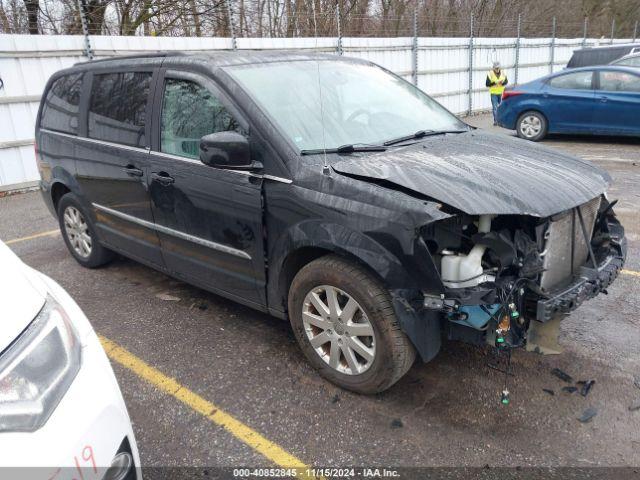  Salvage Chrysler Town & Country