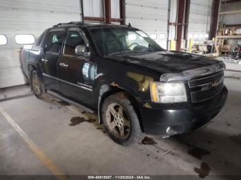  Salvage Chevrolet Avalanche 1500