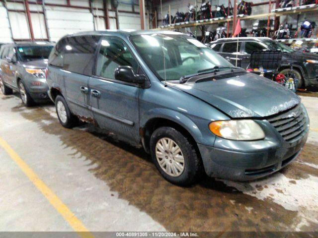  Salvage Chrysler Town & Country