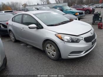  Salvage Kia Forte