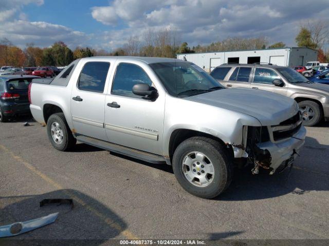  Salvage Chevrolet Avalanche 1500