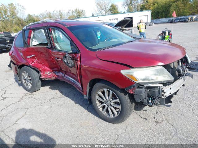  Salvage Nissan Pathfinder