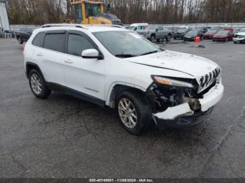  Salvage Jeep Cherokee