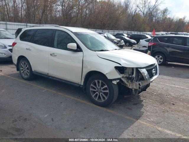  Salvage Nissan Pathfinder