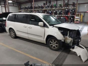  Salvage Chrysler Town & Country