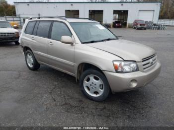  Salvage Toyota Highlander