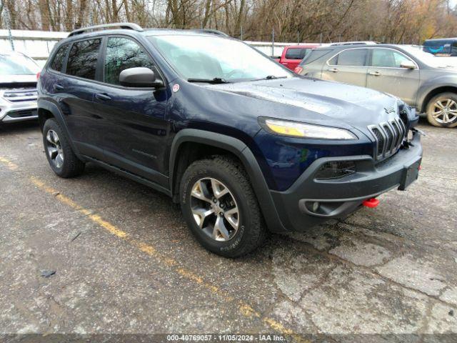  Salvage Jeep Cherokee