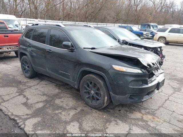  Salvage Jeep Cherokee