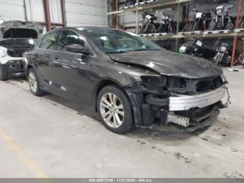  Salvage Chrysler 200