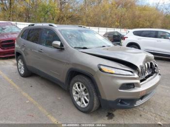  Salvage Jeep Cherokee