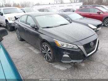  Salvage Nissan Altima