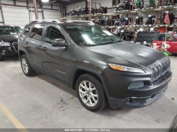  Salvage Jeep Cherokee