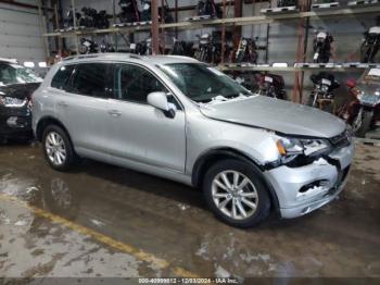  Salvage Volkswagen Touareg