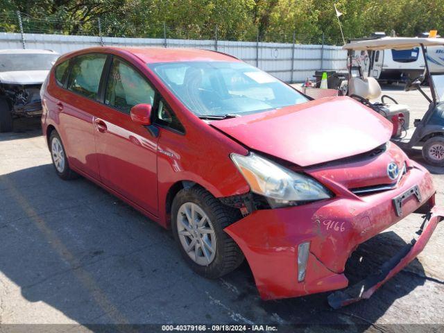  Salvage Toyota Prius v