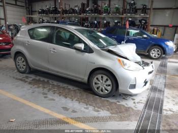  Salvage Toyota Prius c