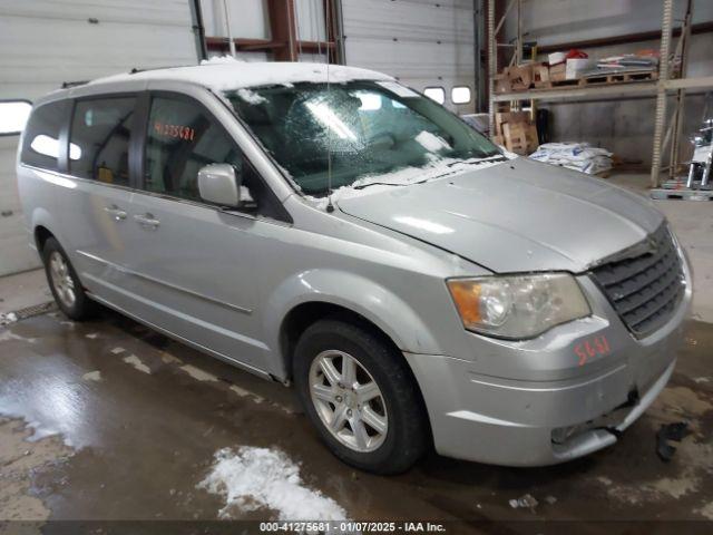  Salvage Chrysler Town & Country