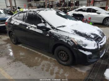  Salvage Hyundai ACCENT