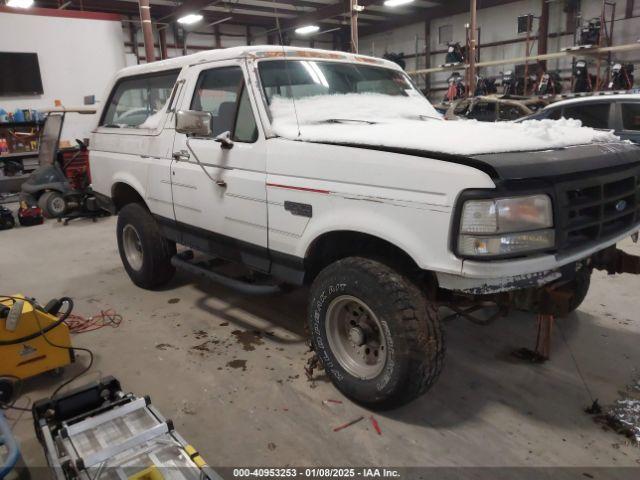  Salvage Ford Bronco