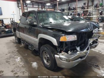  Salvage GMC Sierra 2500