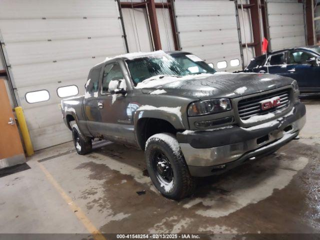  Salvage GMC Sierra 2500