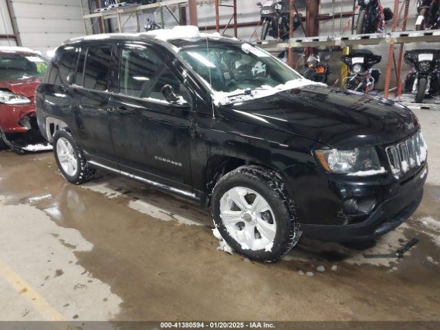  Salvage Jeep Compass