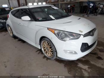  Salvage Hyundai VELOSTER