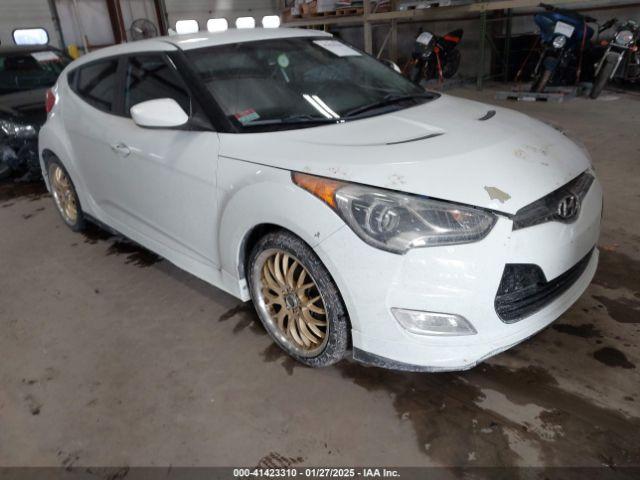  Salvage Hyundai VELOSTER