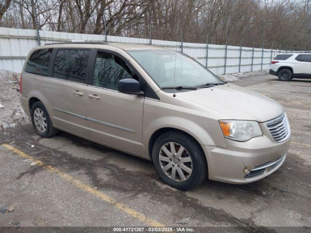  Salvage Chrysler Town & Country