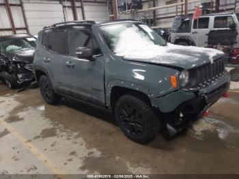  Salvage Jeep Renegade