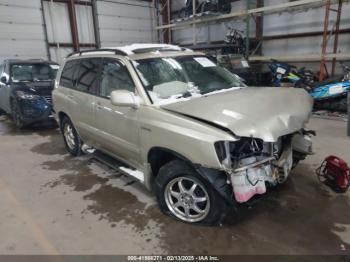  Salvage Toyota Highlander