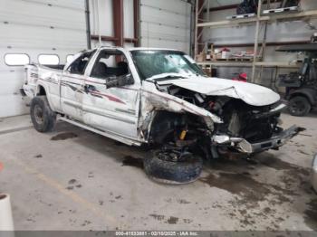  Salvage GMC Sierra 2500