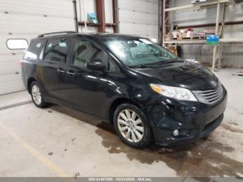  Salvage Toyota Sienna